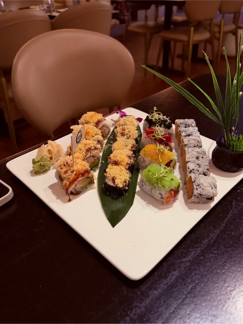 sushi at Tabe
