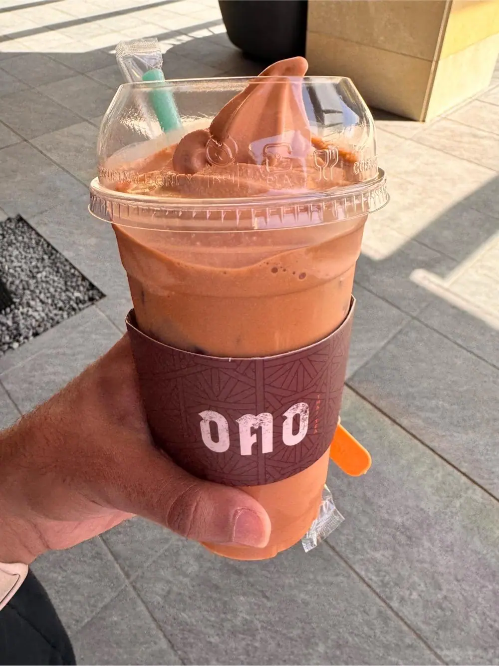 thai tea float at OMO Thai Tea