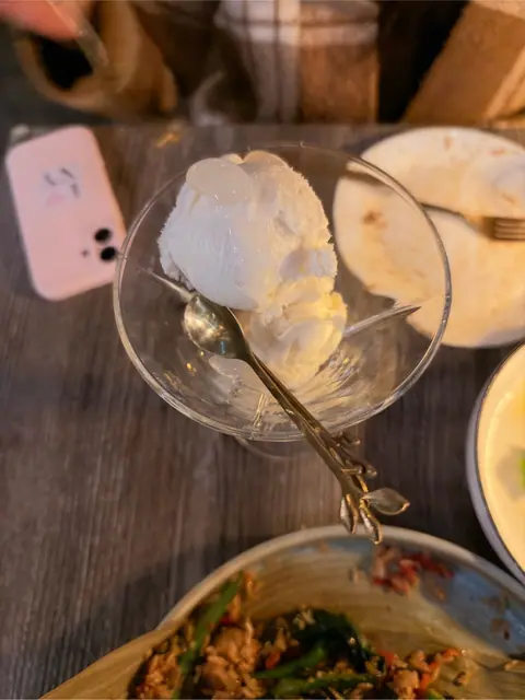 vanilla ice cream at NA RATH Thai