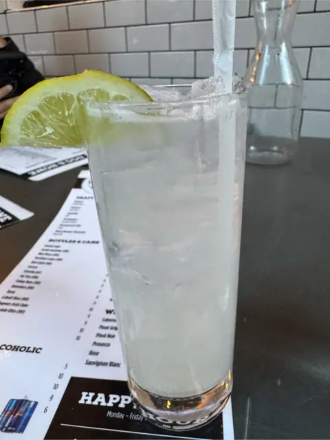 yuzu smtg at Dog & Bone