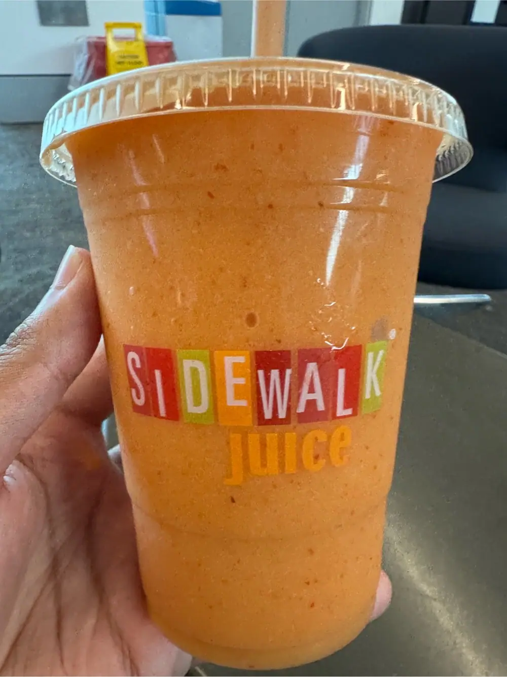 Strawberry mango smoothie at Gateside Market