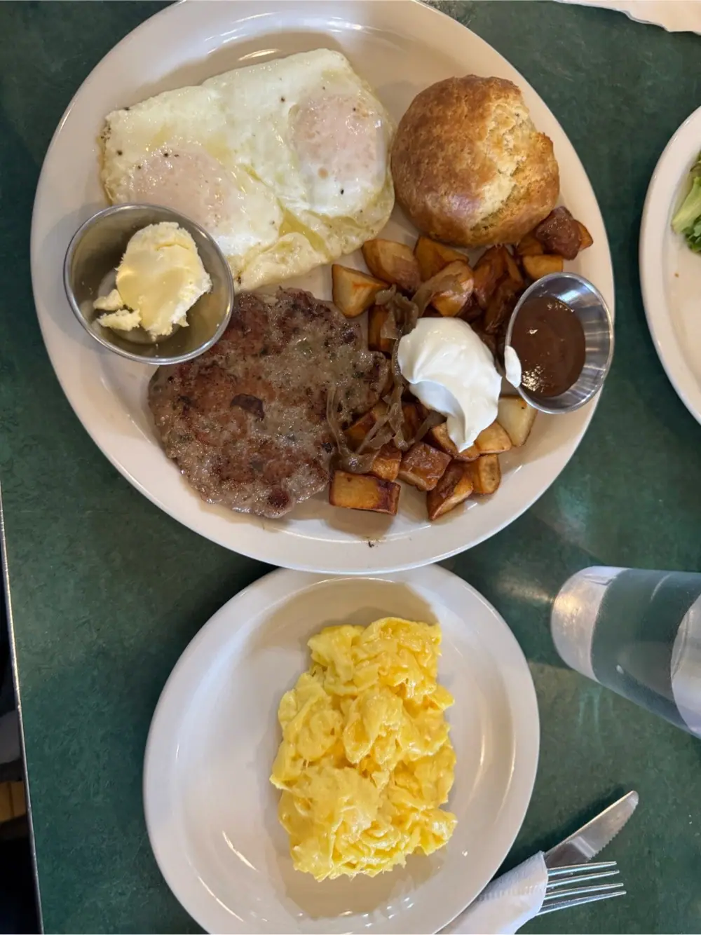 Simple breakfast at The Jefferson Market