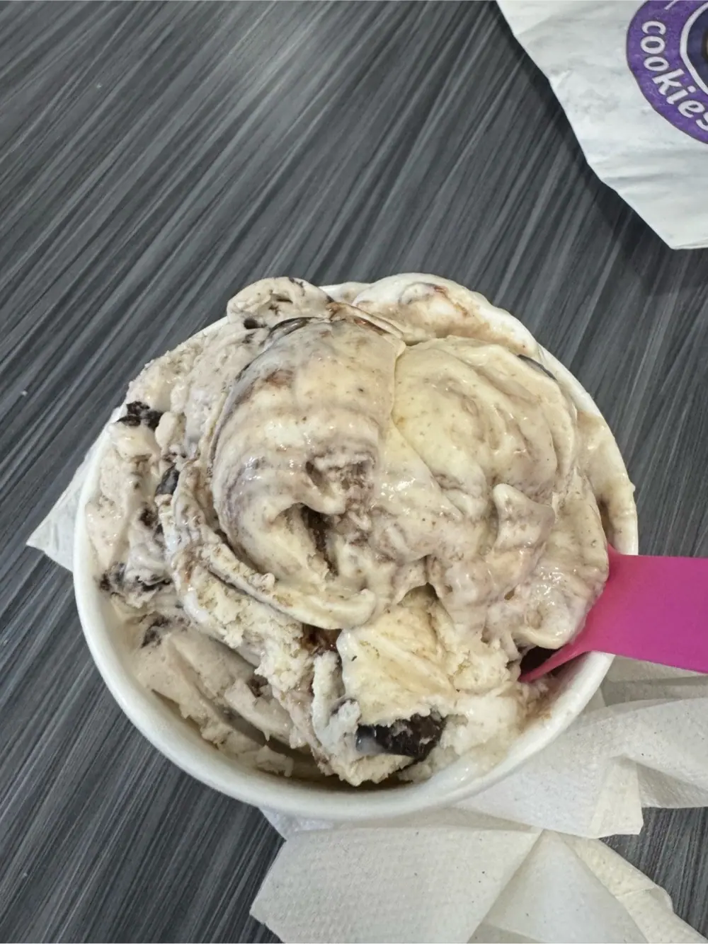 cookies and cream at Chocolate Shoppe Ice Cream