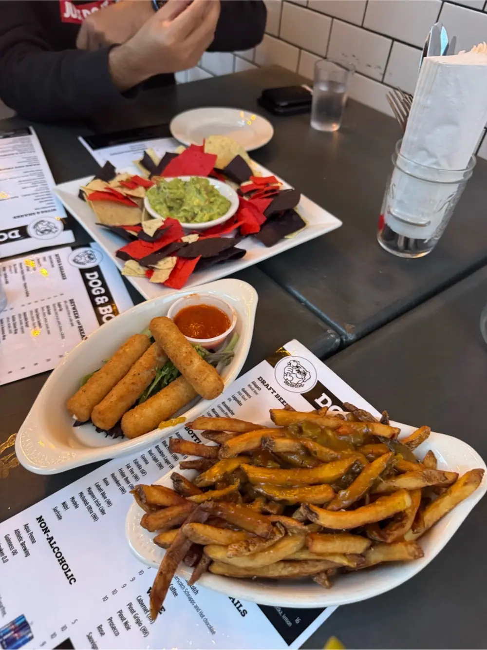 apps at Dog & Bone